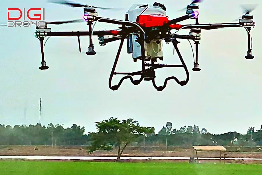 Phun thuốc bằng Drone