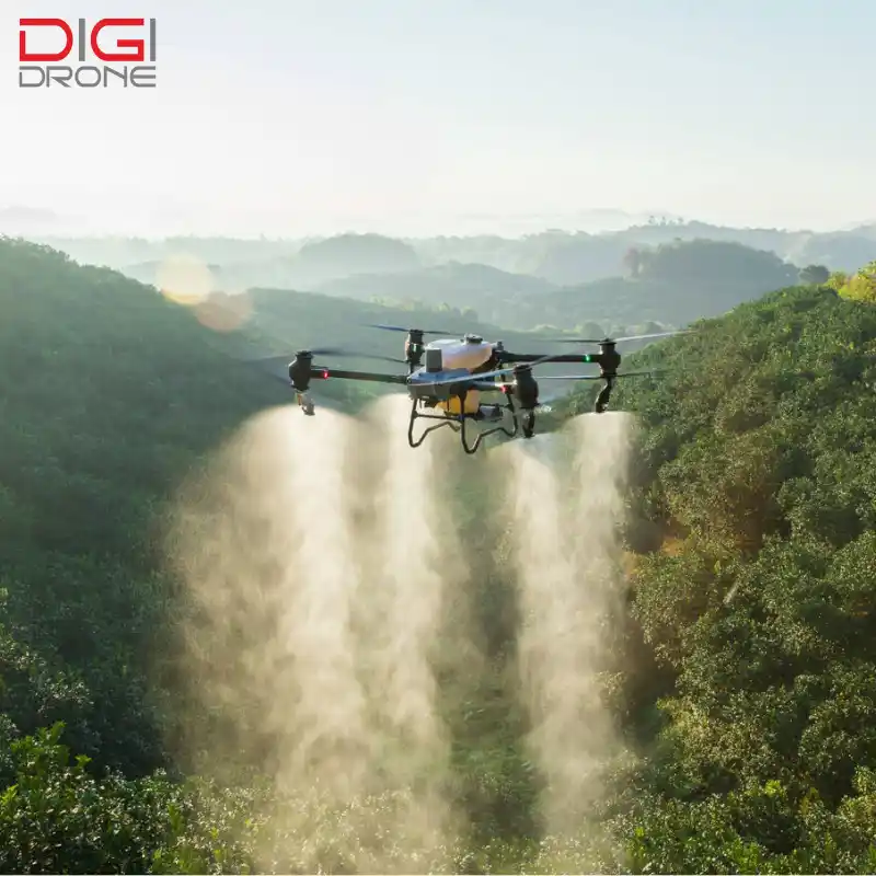 Máy bay xịt thuốc 50 lít DJI Agras T50 Máy bay xịt thuốc 50 lít DJI Agras T50